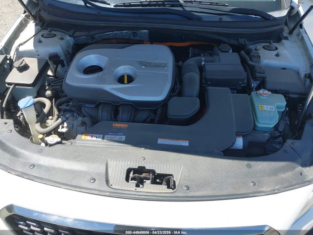 HYUNDAI SONATA HYBRID SE - 10