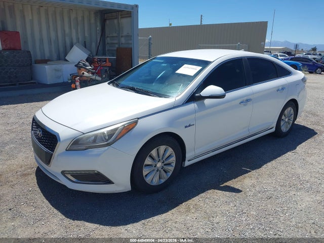 HYUNDAI SONATA HYBRID SE - 2