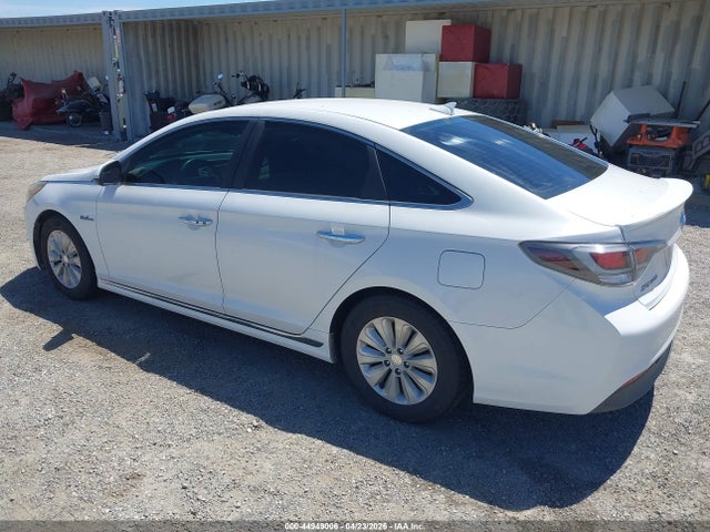 HYUNDAI SONATA HYBRID SE - 3