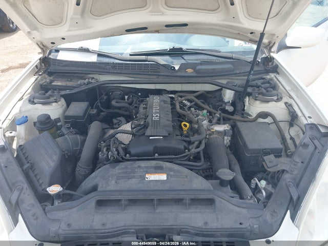 HYUNDAI GENESIS 2.0T - 10