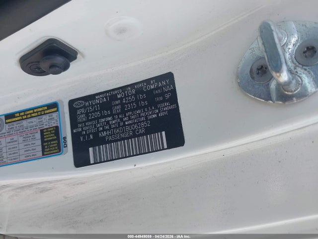 HYUNDAI GENESIS 2.0T - 9