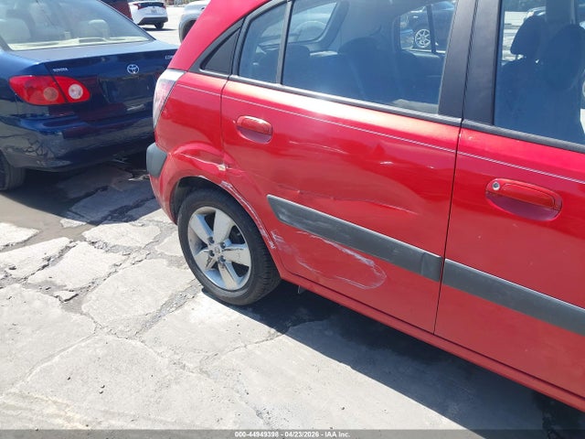 KIA RIO5 - 6