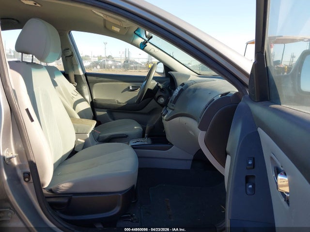 HYUNDAI ELANTRA GLS - 5