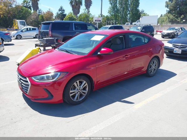 HYUNDAI ELANTRA SE - 2