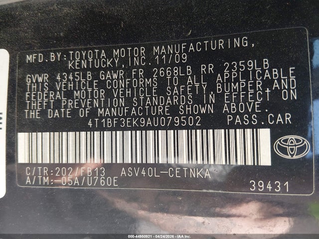 2010 Toyota CAMRY LE photo 9
