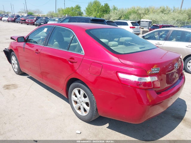 TOYOTA CAMRY - 3