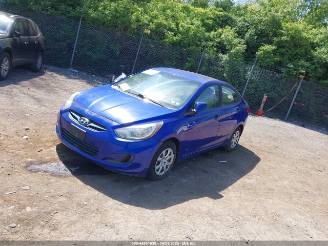 HYUNDAI ACCENT GLS - 2