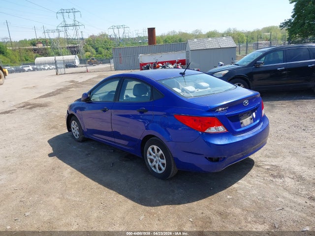 HYUNDAI ACCENT GLS - 3