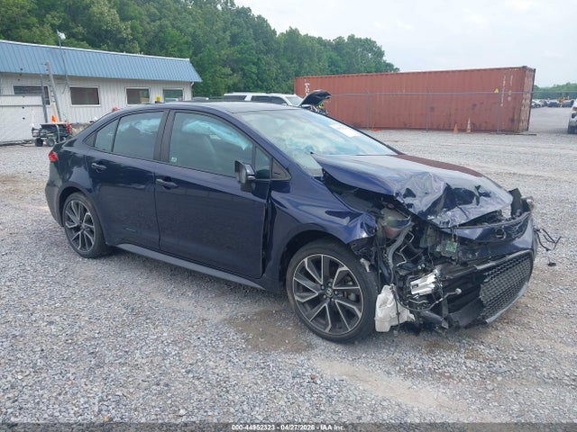 2020 Toyota COROLLA SE photo 1