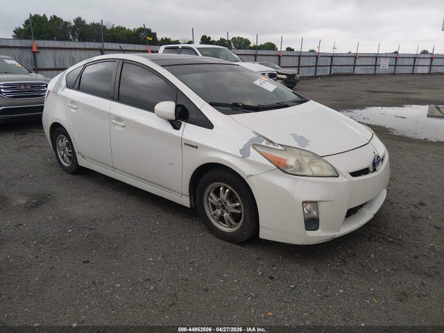 TOYOTA PRIUS - 1