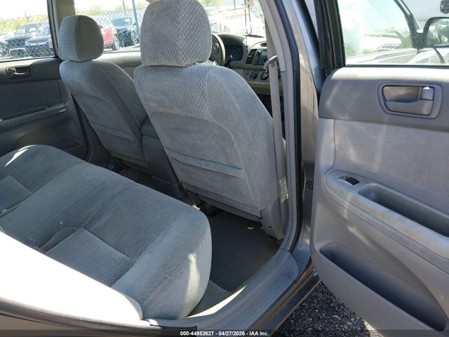 2003 Toyota CAMRY LE 照片 8