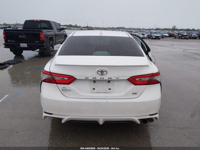 2019 Toyota CAMRY SE 缩略图 16