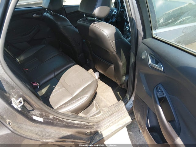 FORD FOCUS TITANIUM - 8