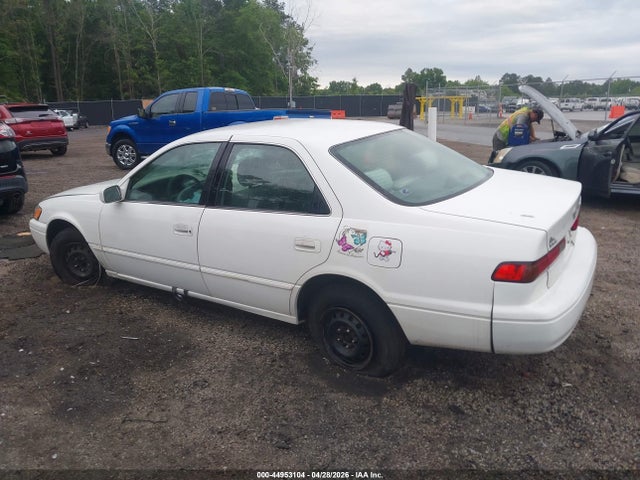صورة 3 لـ 1998 Toyota CAMRY LE
