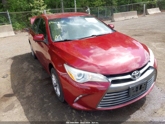 2016 TOYOTA CAMRY LE