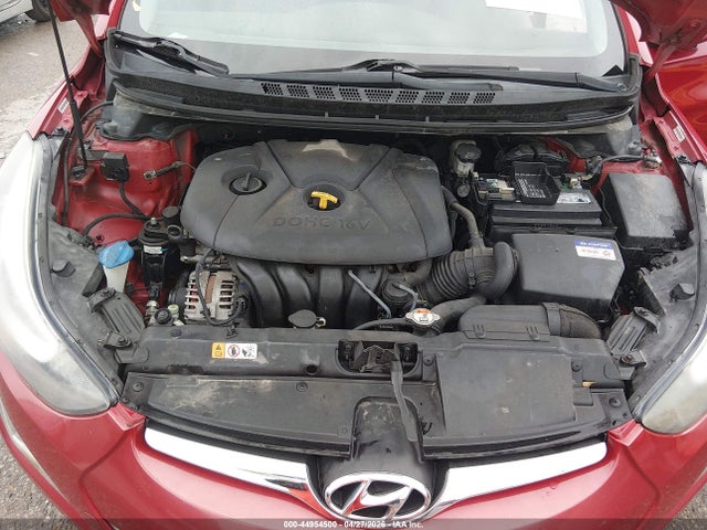 صورة 10 لـ 2015 Hyundai ELANTRA SE