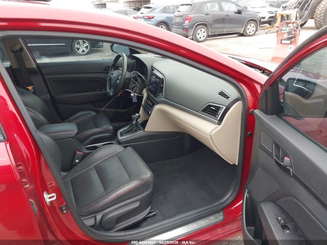 صورة 5 لـ 2018 Hyundai ELANTRA SE