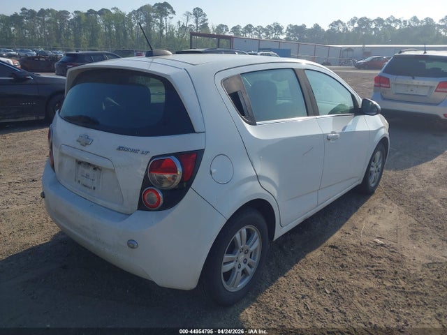 CHEVROLET SONIC LT AUTO - 4