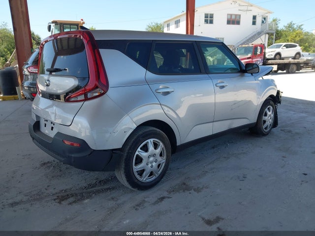 KIA SOUL - 4