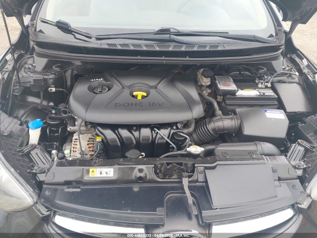 HYUNDAI ELANTRA - 10