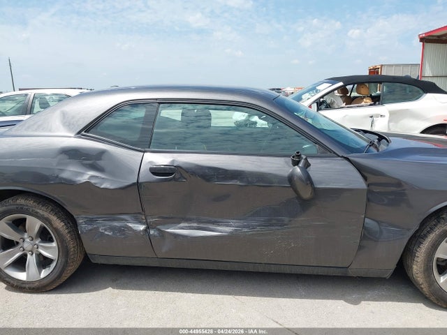 2019 Dodge CHALLENGER SXT 照片 6