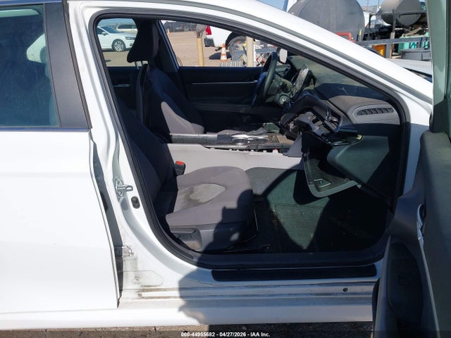 2023 Toyota CAMRY LE 照片 5