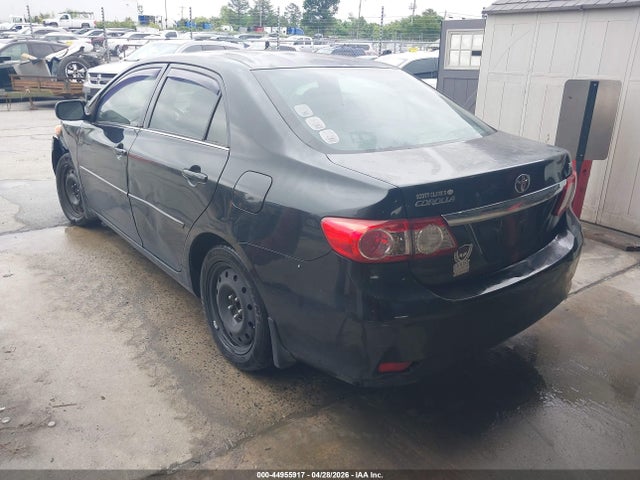 صورة 3 لـ 2013 Toyota COROLLA LE