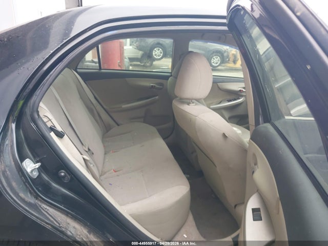 صورة 8 لـ 2013 Toyota COROLLA LE
