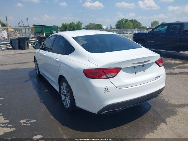 2015 Chrysler 200 S 照片 3