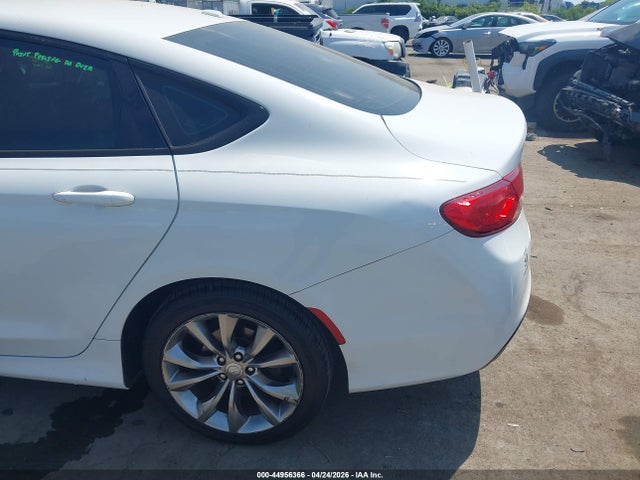 2015 Chrysler 200 S 照片 6