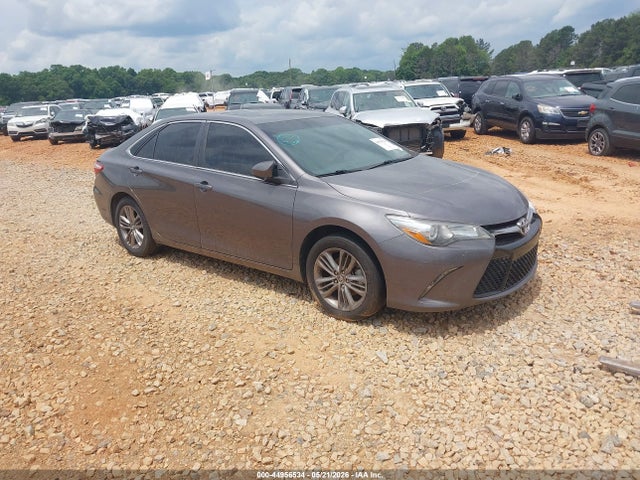 2017 TOYOTA CAMRY SE