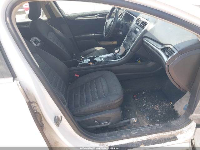 FORD FUSION SE - 5