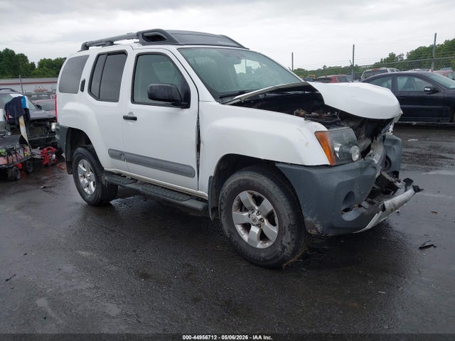 2012 NISSAN XTERRA S