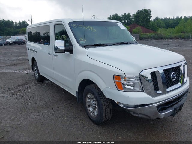 2015 NISSAN NV SV V6