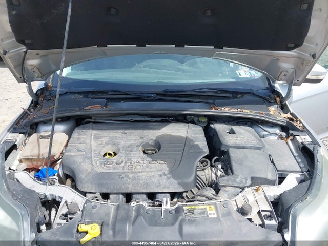 FORD FOCUS TITANIUM - 10
