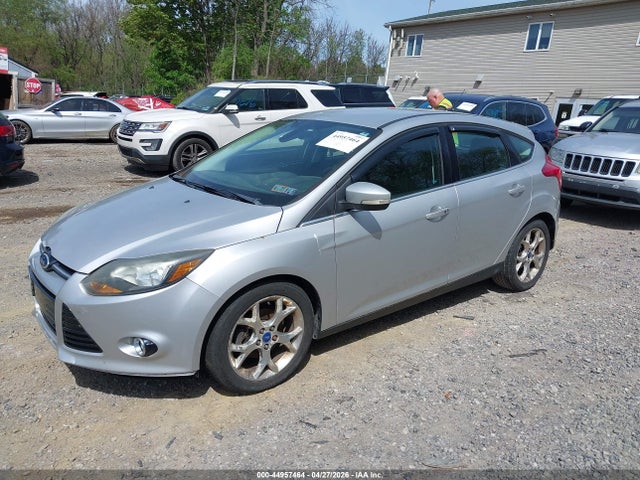 FORD FOCUS TITANIUM - 2