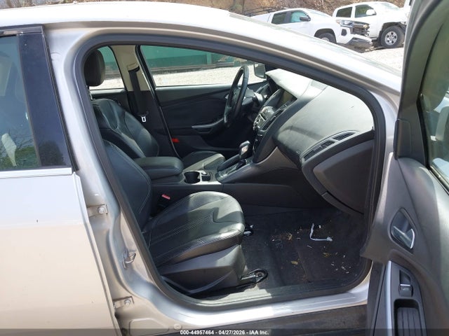 FORD FOCUS TITANIUM - 5