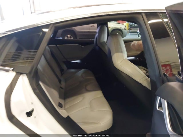 صورة 8 لـ 2015 Tesla MODEL S 85D/P85D