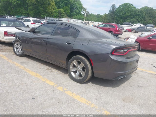 2016 Dodge CHARGER SXT — фото 3