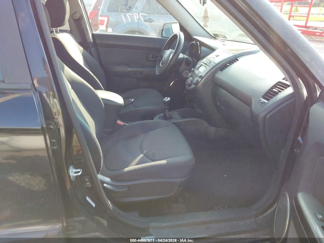 KIA SOUL - 5