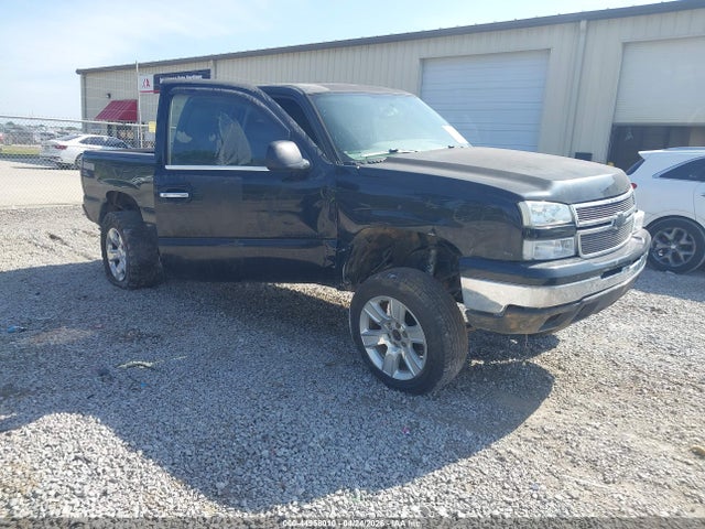 CHEVROLET SILVERADO 1500 - 1