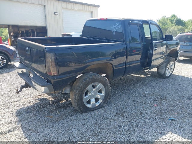 CHEVROLET SILVERADO 1500 - 4