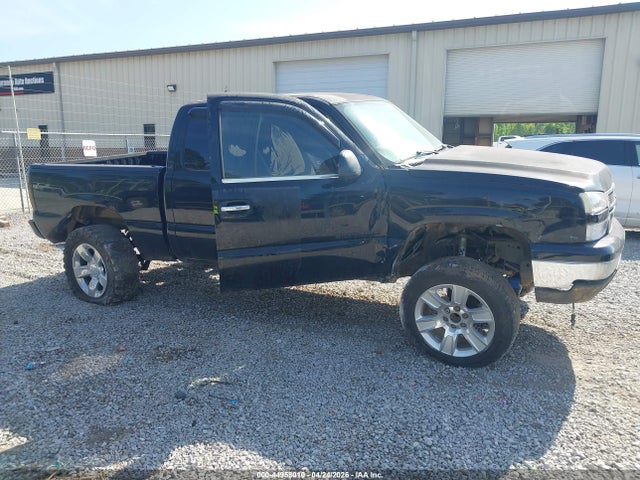 CHEVROLET SILVERADO 1500 - 6