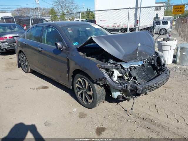2017 HONDA ACCORD EX