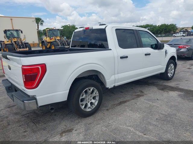 FORD F-150 XLT - 4