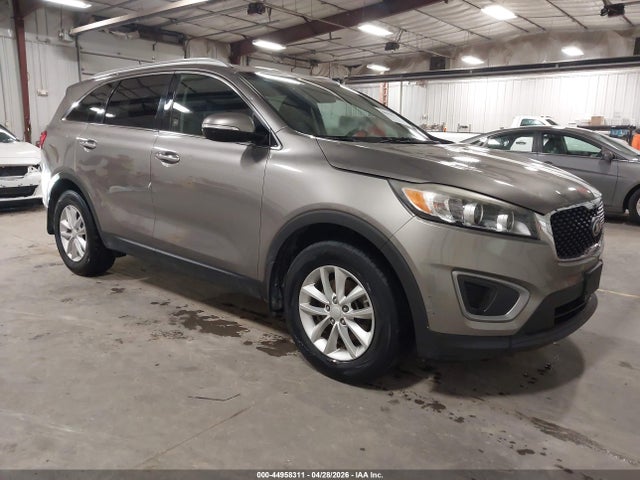 2016 KIA SORENTO 2.4L LX