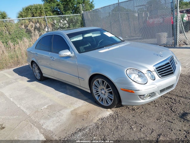 MERCEDES-BENZ E-CLASS - 1