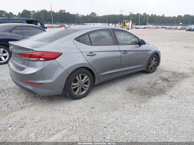 2017 Hyundai ELANTRA SE 照片 4