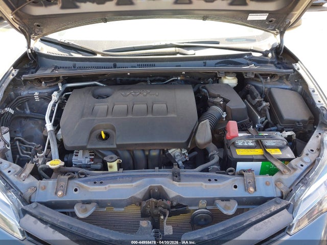 2017 Toyota COROLLA LE photo 10