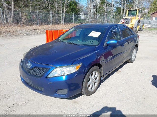 2010 Toyota CAMRY LE thumbnail 2